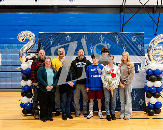 BrockportWrestlingSeniorNight2026-SLZPhotography-1